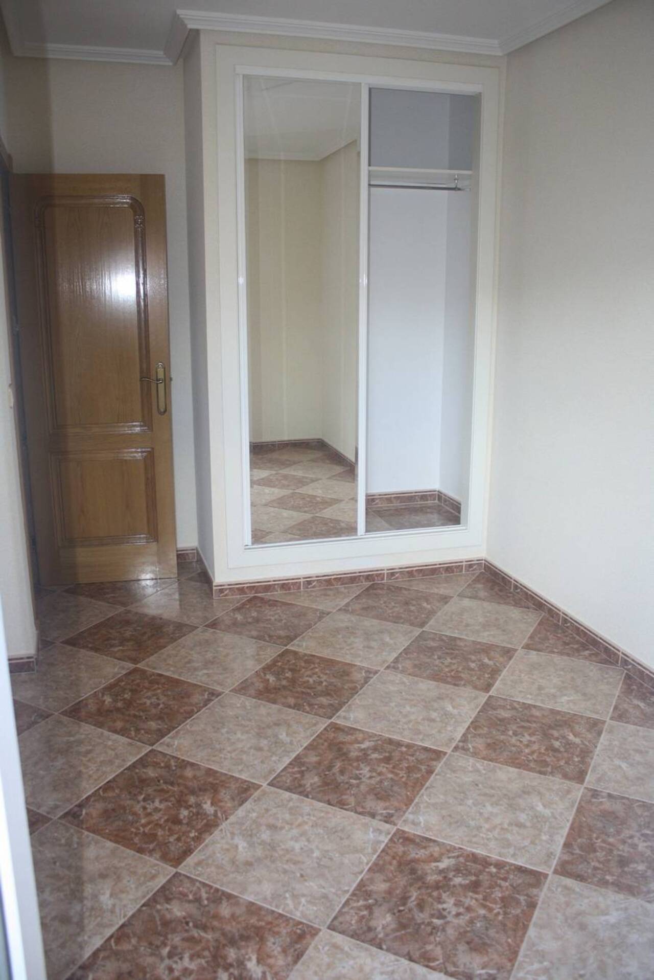 2 Bed, 3 Bath, ApartmentFor Sale, Torrevieja, Alicante