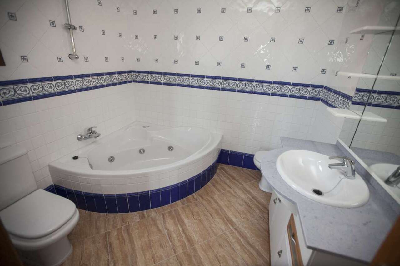 3 Bed, 4 Bath, HouseFor Sale, Torrevieja, Alicante