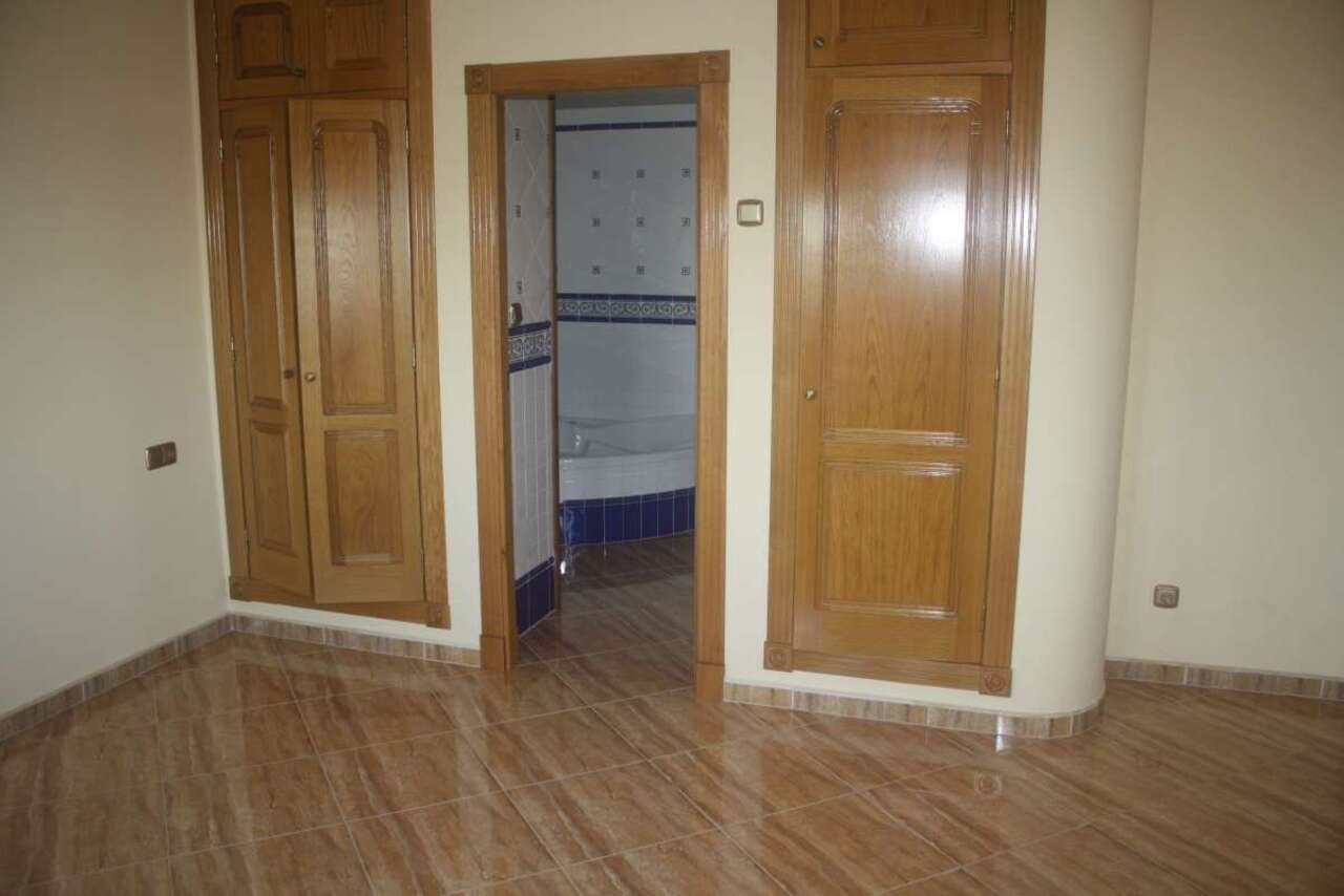 3 Bed, 4 Bath, HouseFor Sale, Torrevieja, Alicante