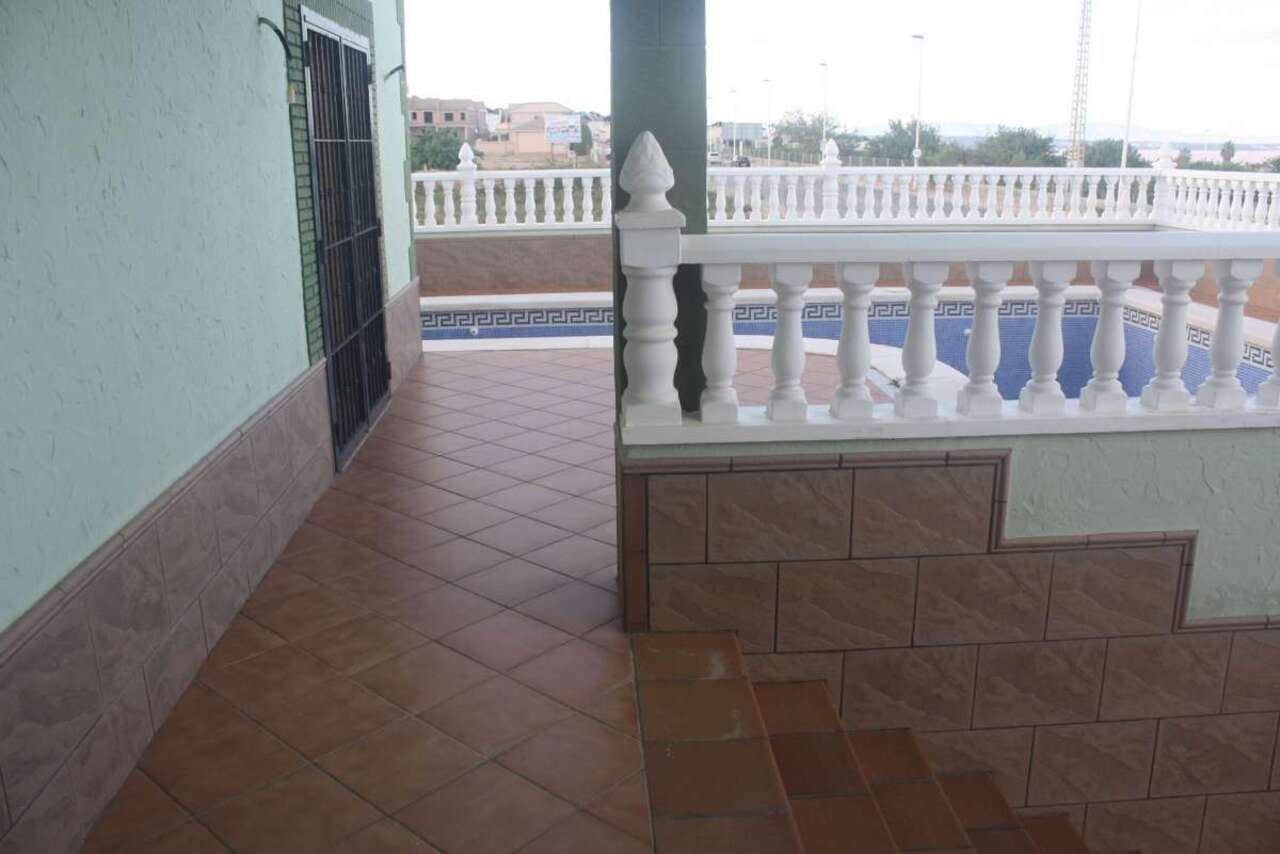 3 Bed, 4 Bath, HouseFor Sale, Torrevieja, Alicante