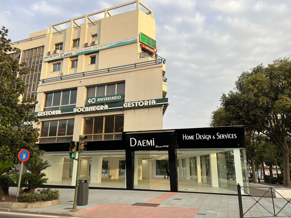 Commercial Property, For Sale