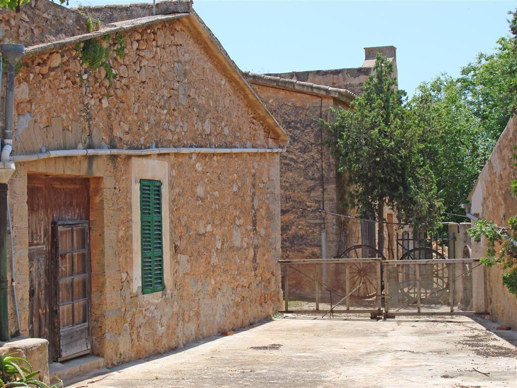 5 Bed, 3 Bath, HouseFor Sale, Palma de Mallorca, Islas Baleares