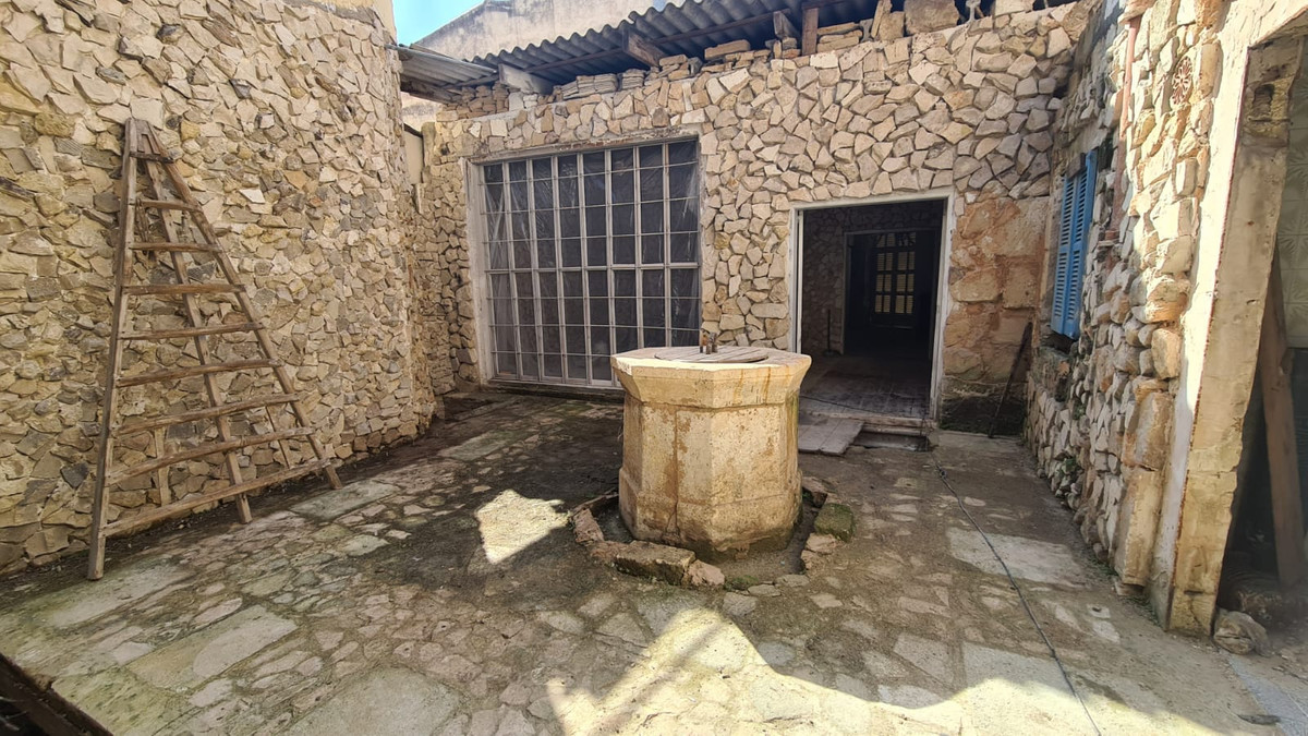 4 Bed, 2 Bath, HouseFor Sale, Santa Margalida, Islas Baleares