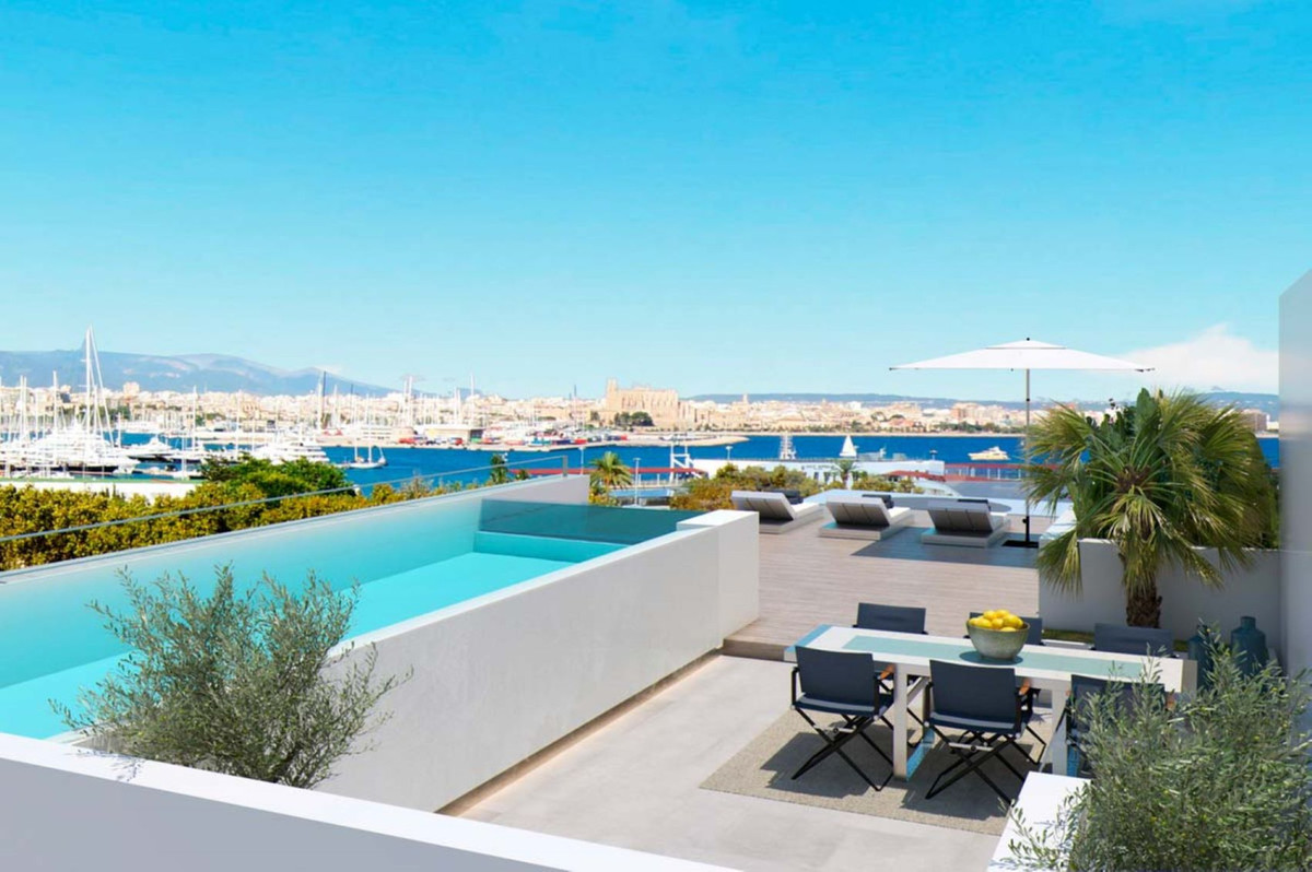 3 Bed, 2 Bath, ApartmentFor Sale, Palma de Mallorca, Islas Baleares