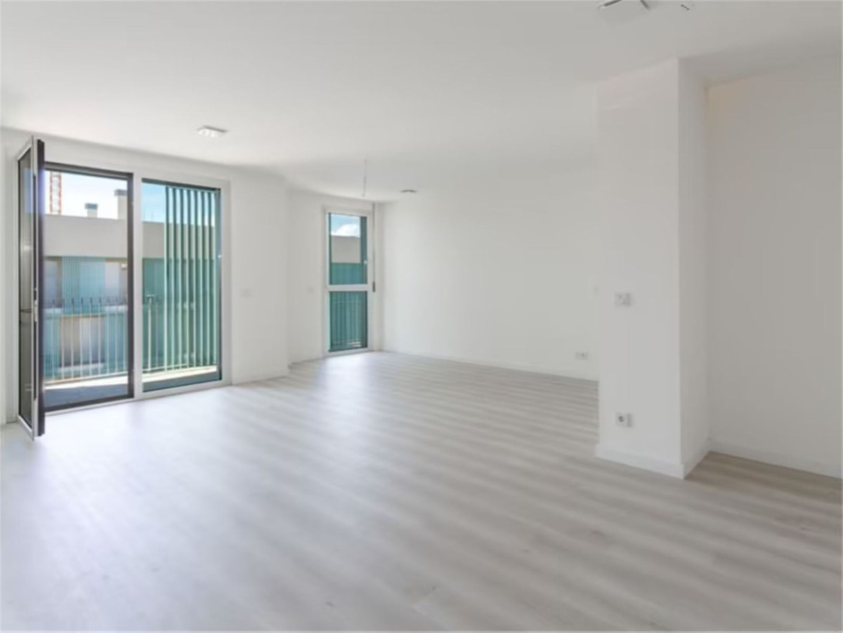 2 Bed, 2 Bath, ApartmentFor Sale, Palma de Mallorca, Islas Baleares