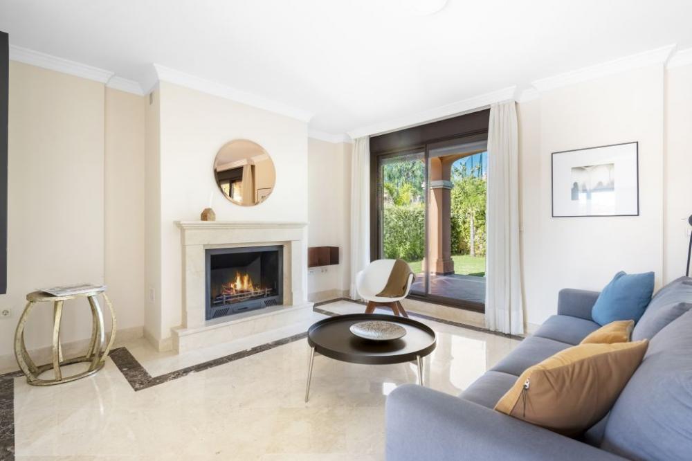 3 Bed, 3 Bath, HouseFor Sale, Estepona, Malaga