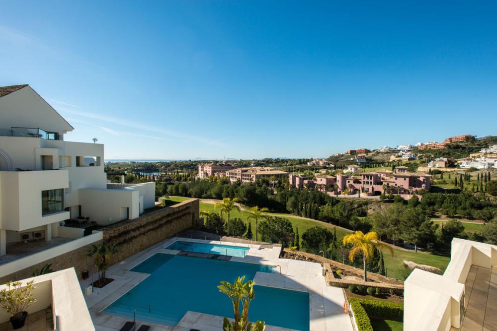 2 Bed, 2 Bath, ApartmentFor Sale, Los Flamingos, Malaga