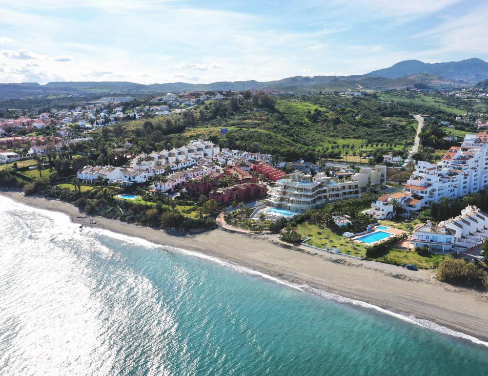 2 Bed, 2 Bath, ApartmentFor Sale, Estepona, Malaga