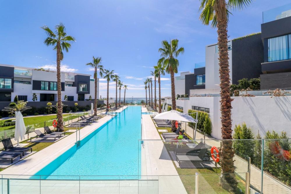 3 Bed, 3 Bath, HouseFor Sale, Estepona, Malaga