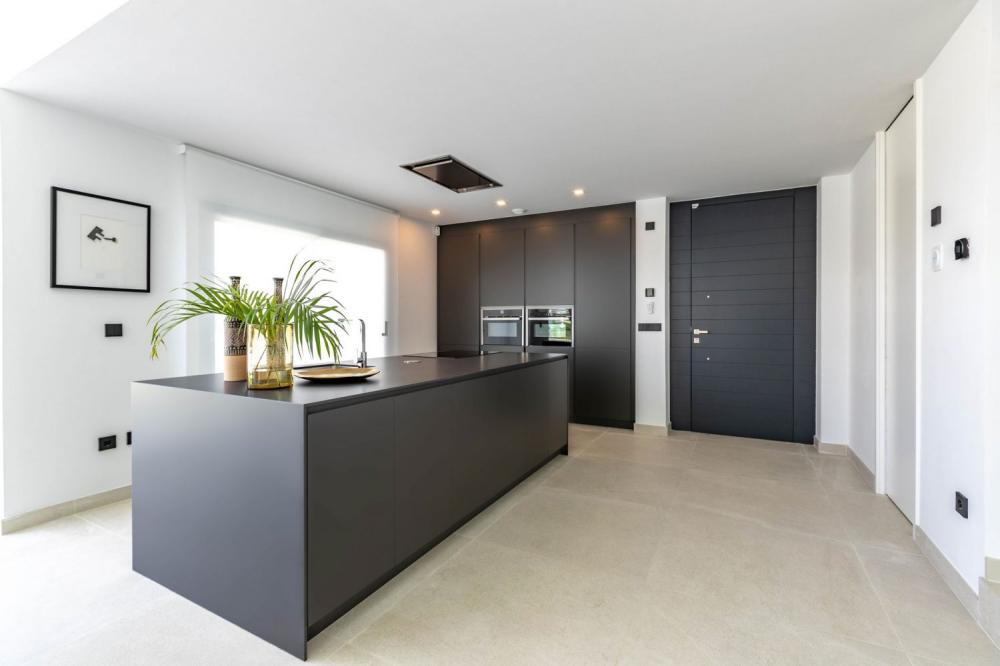 3 Bed, 3 Bath, HouseFor Sale, Estepona, Malaga