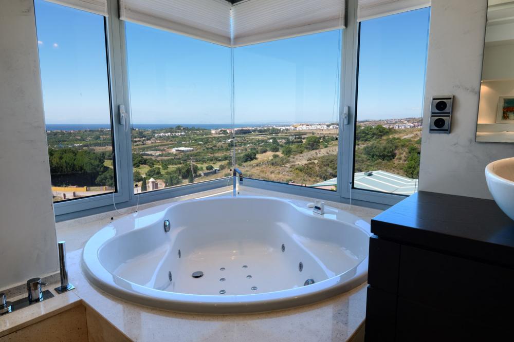 5 Bed, 5 Bath, HouseFor Sale, Benahavis, Malaga