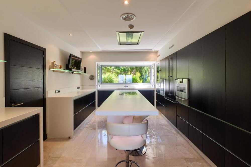 5 Bed, 5 Bath, HouseFor Sale, Benahavis, Malaga