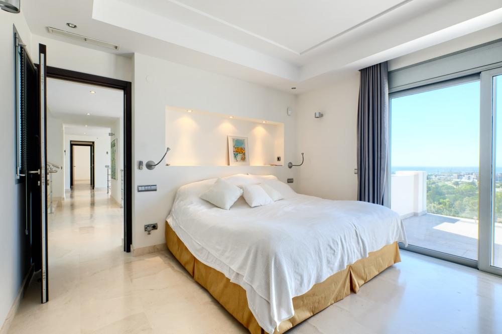 5 Bed, 5 Bath, HouseFor Sale, Benahavis, Malaga