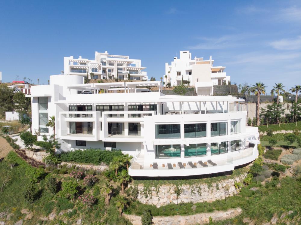 2 Bed, 2 Bath, ApartmentFor Sale, Marbella, Malaga
