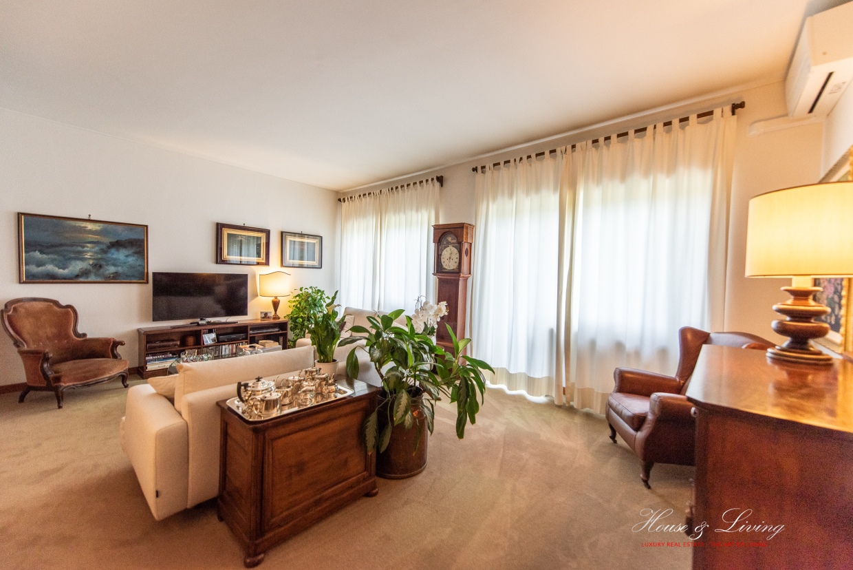 3 Bed, ApartmentFor Sale, Torino, Torino, Piemonte