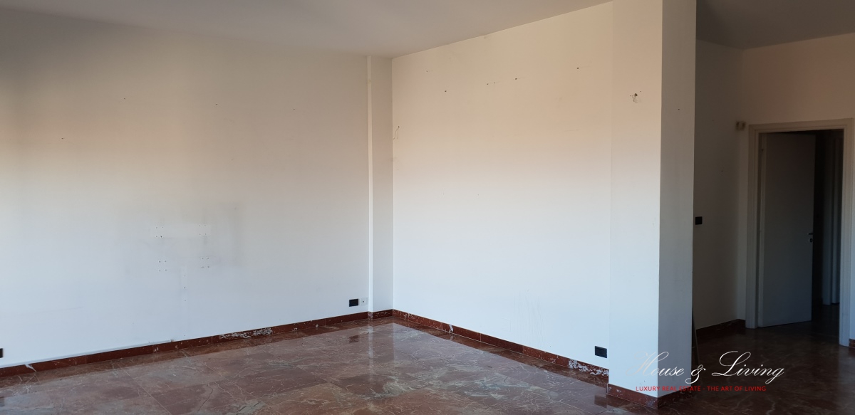 3 Bed, ApartmentFor Sale, Torino, Torino, Piemonte