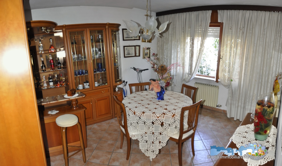 3 Bed, HouseFor Sale, Torino, Piemonte 3 Bed, HouseFor Sale, Torino, Piemonte