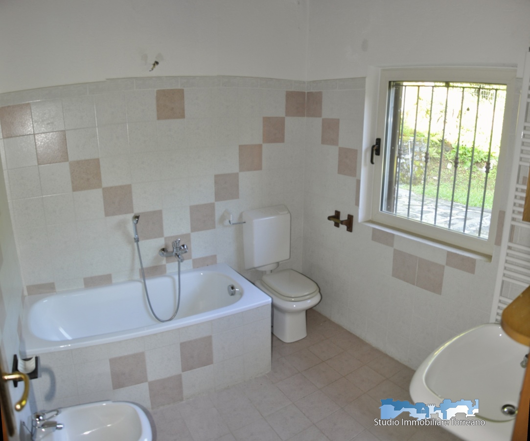 3 Bed, HouseFor Sale, Torino, Piemonte 3 Bed, HouseFor Sale, Torino, Piemonte