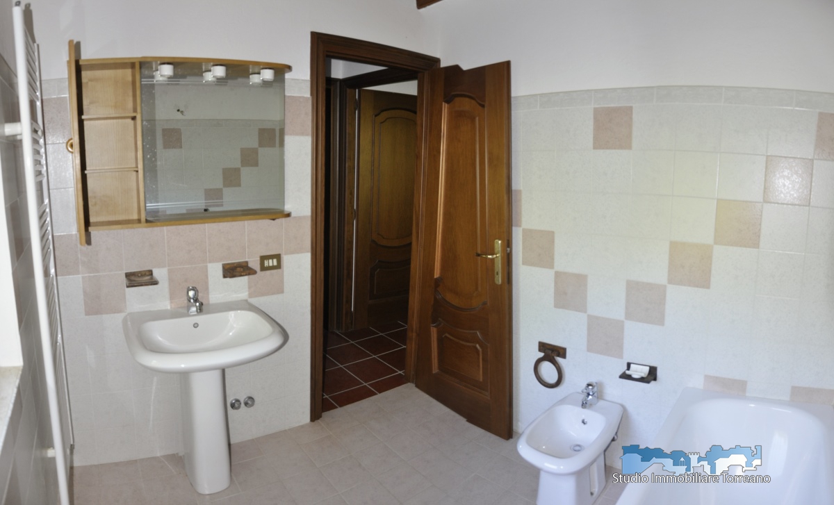 3 Bed, HouseFor Sale, Torino, Piemonte 3 Bed, HouseFor Sale, Torino, Piemonte
