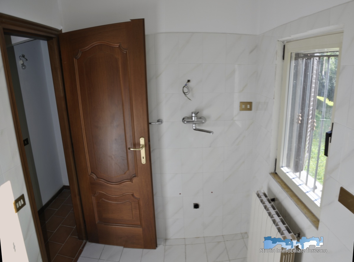 3 Bed, HouseFor Sale, Torino, Piemonte 3 Bed, HouseFor Sale, Torino, Piemonte
