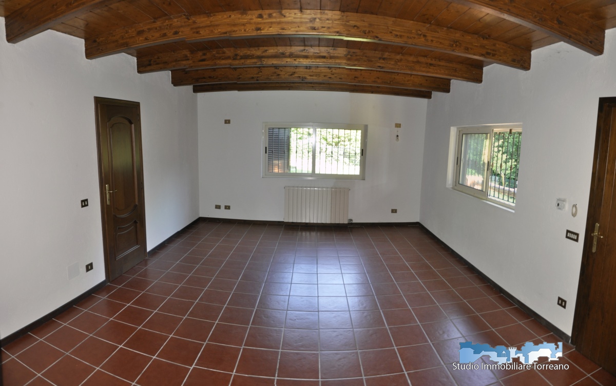 3 Bed, HouseFor Sale, Torino, Piemonte 3 Bed, HouseFor Sale, Torino, Piemonte
