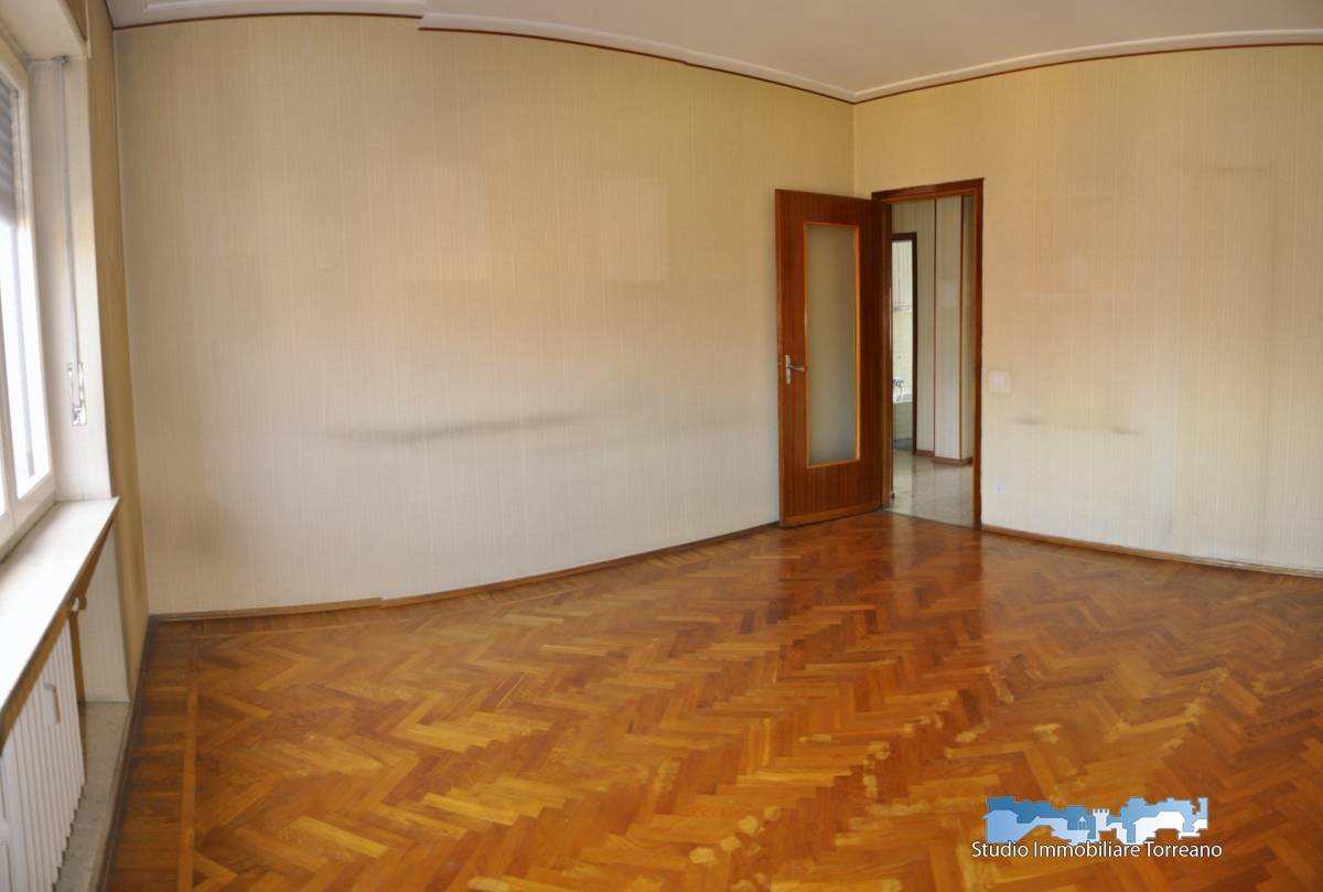 2 Bed, ApartmentFor Sale, Ivrea, Torino, Piemonte