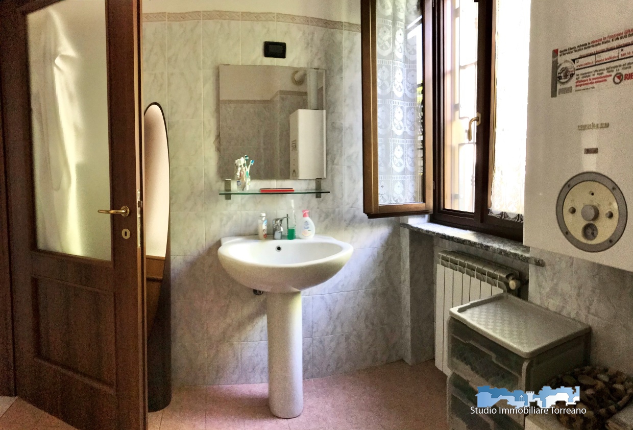 2 Bed, ApartmentFor Sale, Torino, Piemonte 2 Bed, ApartmentFor Sale, Torino, Piemonte