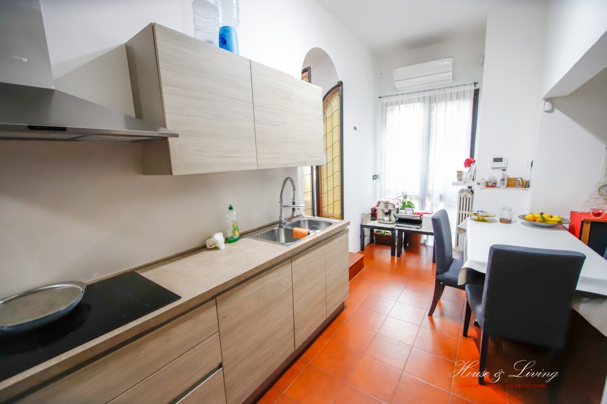 5 Bed, HouseFor Sale, Torino, Torino, Piemonte 5 Bed, HouseFor Sale, Torino, Torino, Piemonte