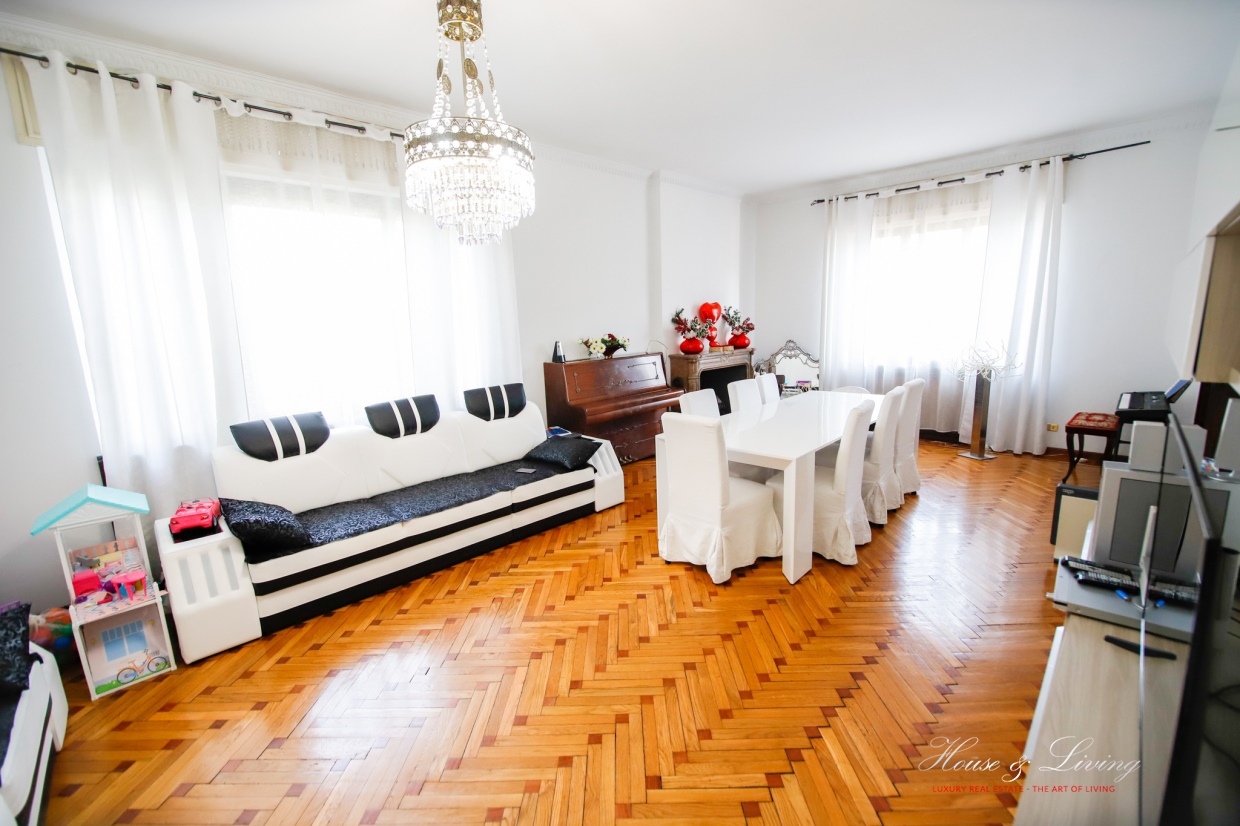 5 Bed, HouseFor Sale, Torino, Torino, Piemonte 5 Bed, HouseFor Sale, Torino, Torino, Piemonte