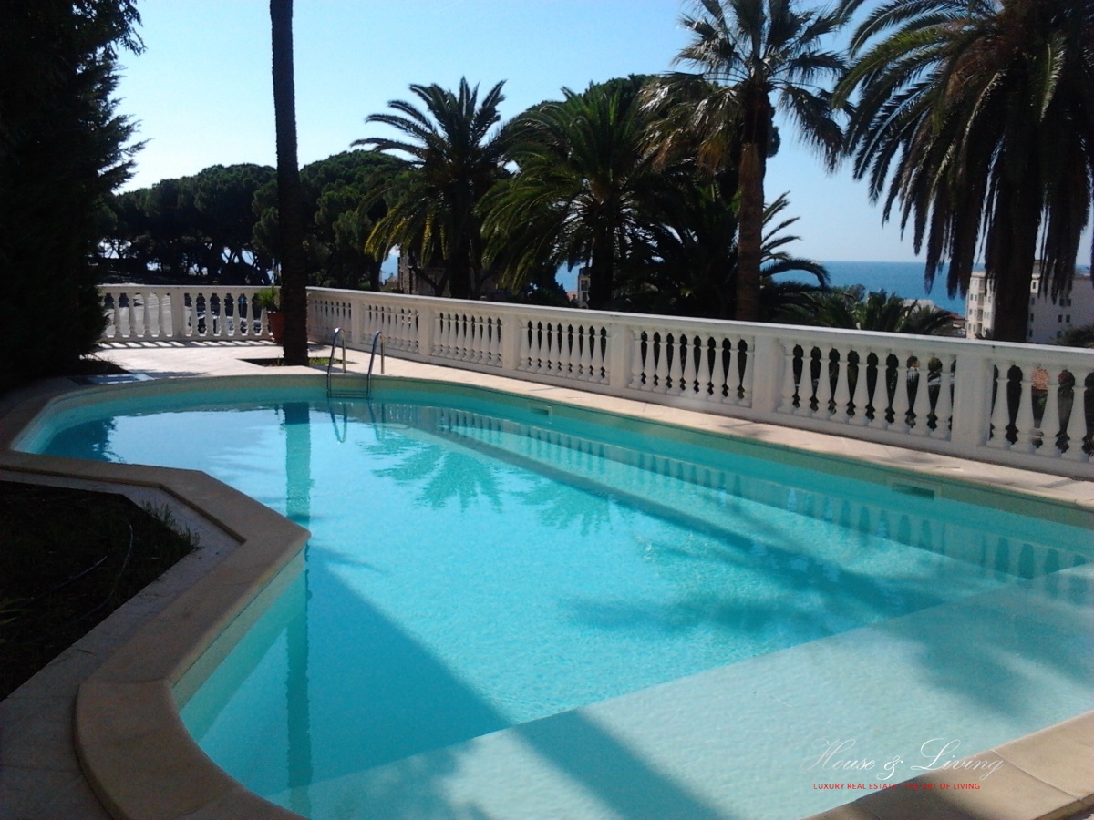 2 Bed, ApartmentFor Sale, Bordighera, Imperia, Liguria