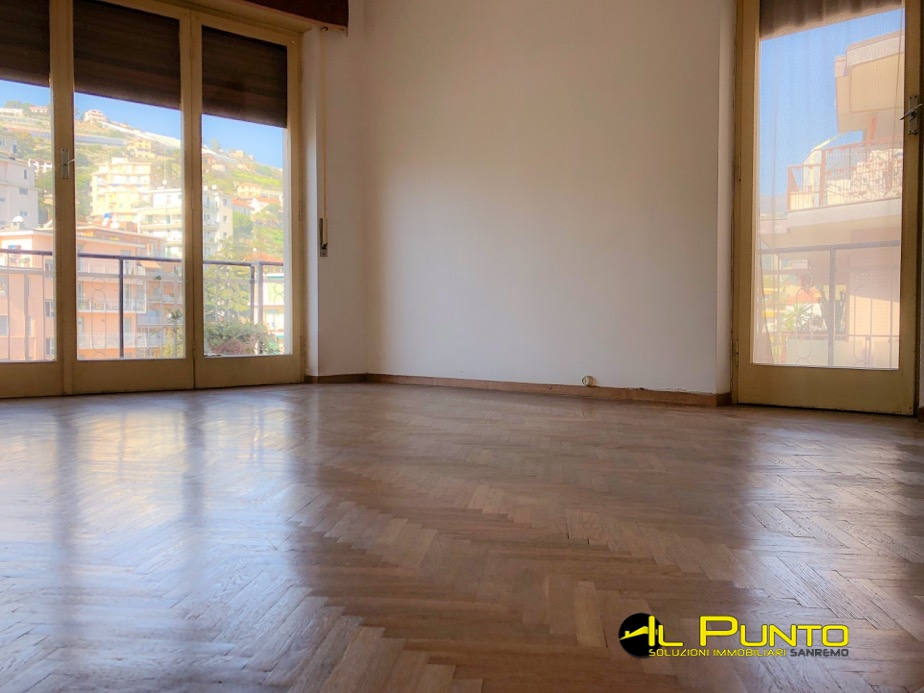 4 Bed, ApartmentFor Sale, Imperia, Liguria