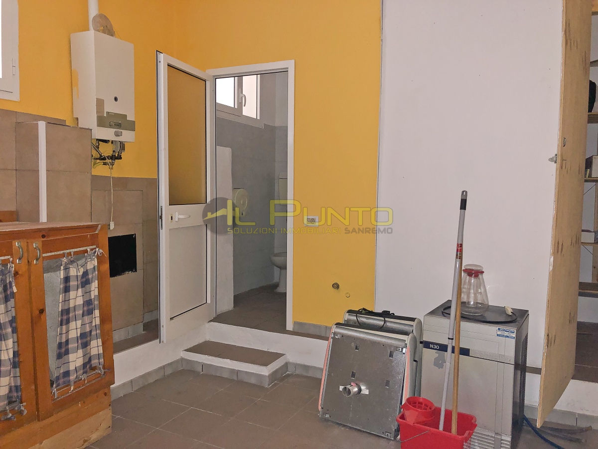 Commercial Property, For Sale