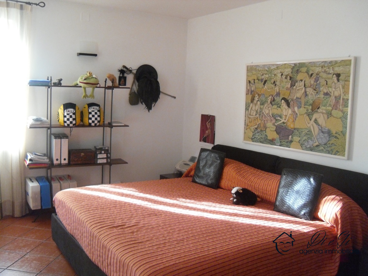 6 Bed, HouseFor Sale, Savona, Liguria