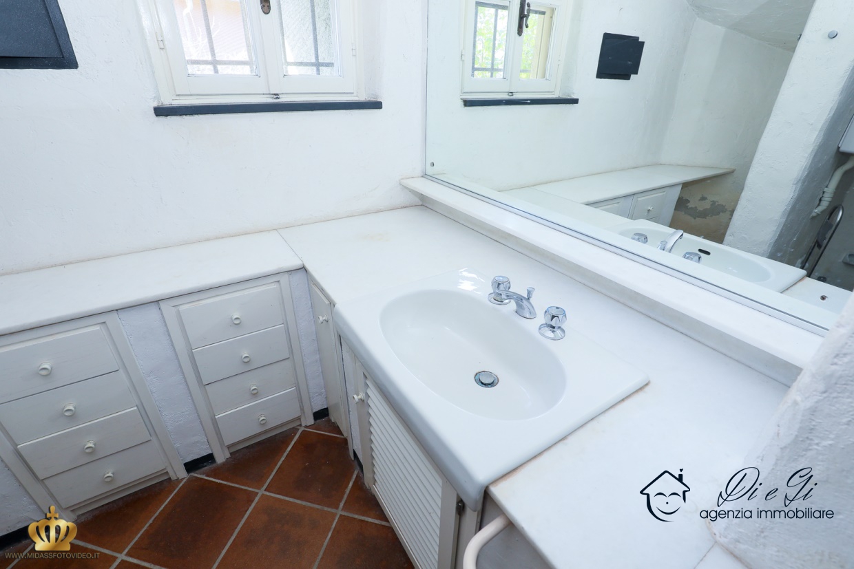 2 Bed, HouseFor Sale, Garlenda, Savona, Liguria