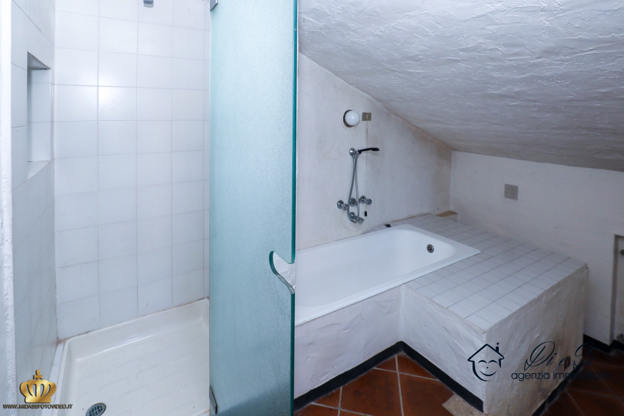 2 Bed, HouseFor Sale, Garlenda, Savona, Liguria