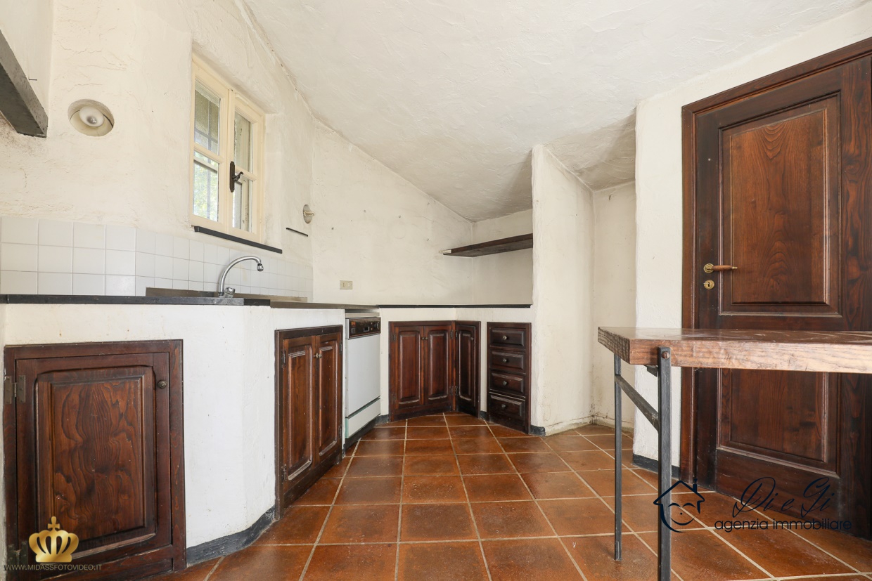 2 Bed, HouseFor Sale, Garlenda, Savona, Liguria