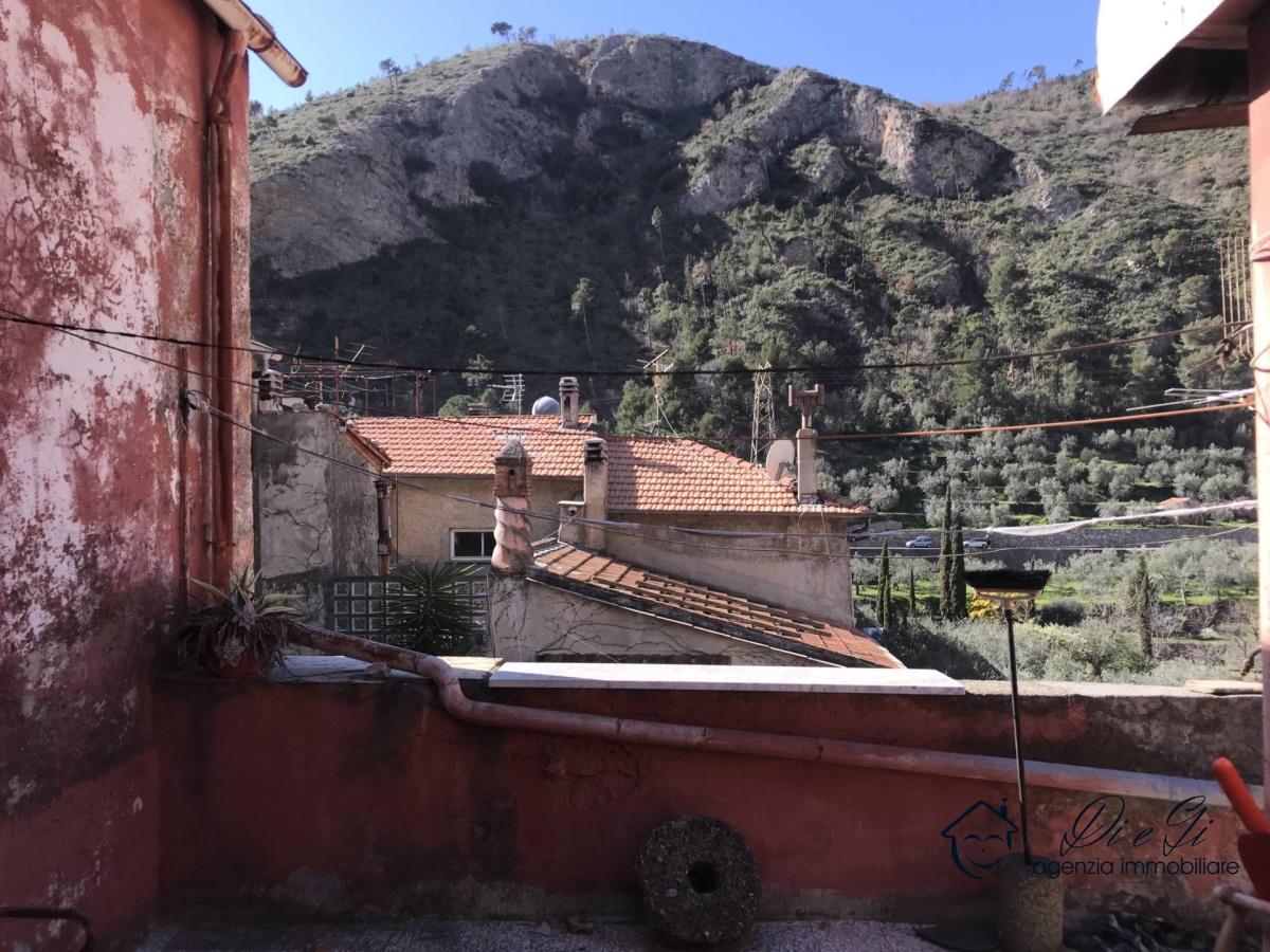 7 Bed, HouseFor Sale, Cisano sul Neva, Savona, Liguria