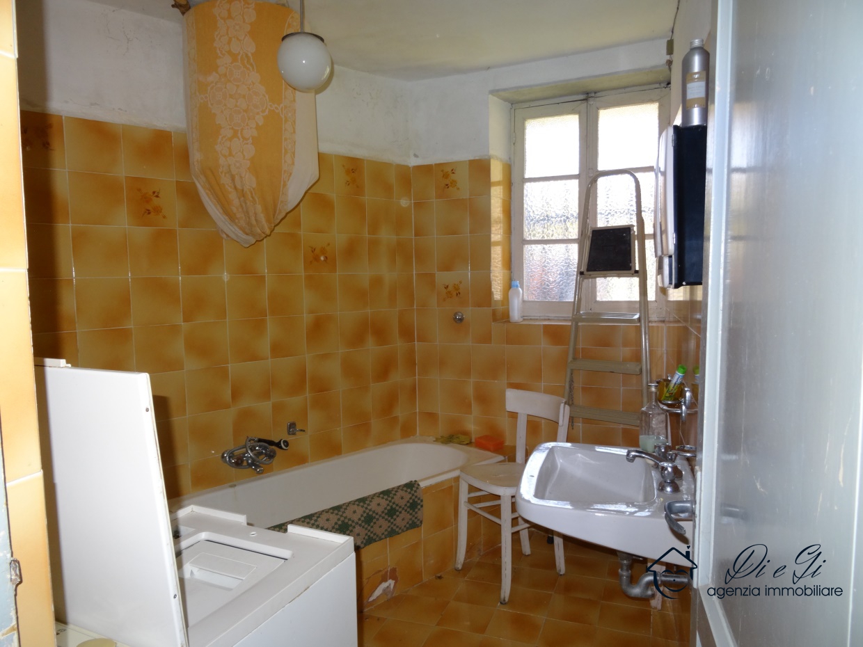 4 Bed, HouseFor Sale, Nasino, Savona, Liguria