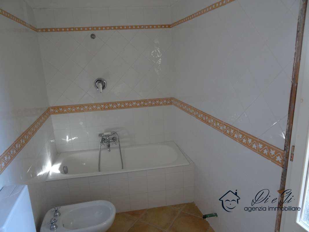 6 Bed, HouseFor Sale, Savona, Liguria