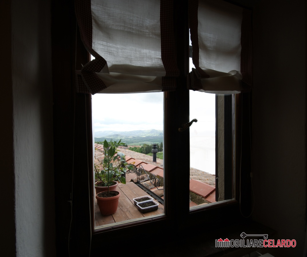 2 Bed, ApartmentFor Sale, Siena, Toscana