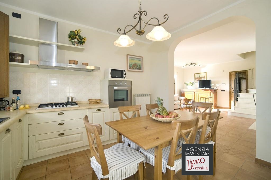 5 Bed, HouseFor Sale, Lucca, Toscana 5 Bed, HouseFor Sale, Lucca, Toscana