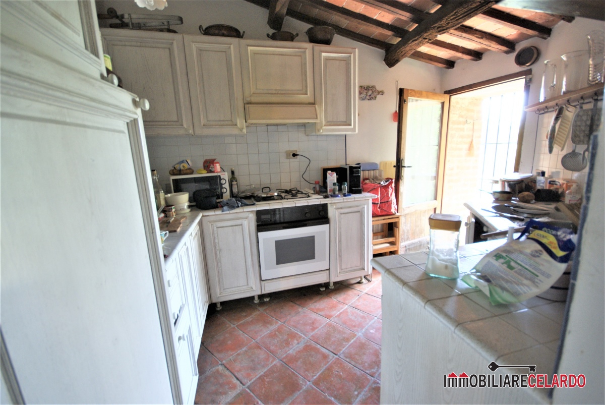 HouseFor Sale, Siena, Toscana HouseFor Sale, Siena, Toscana