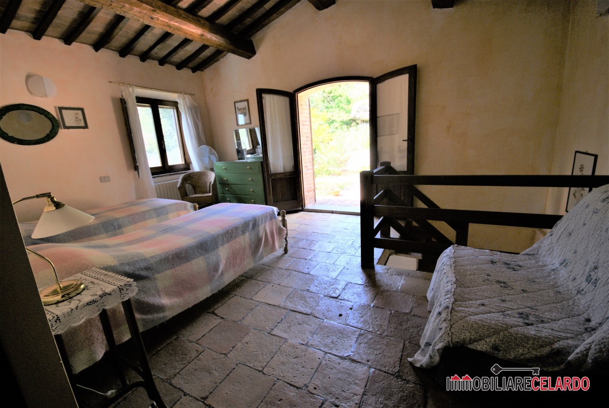 HouseFor Sale, Siena, Toscana HouseFor Sale, Siena, Toscana