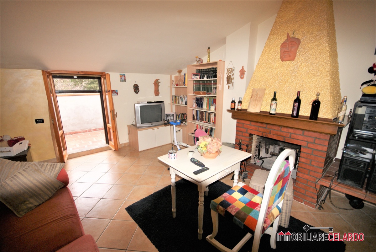 3 Bed, ApartmentFor Sale, Siena, Toscana