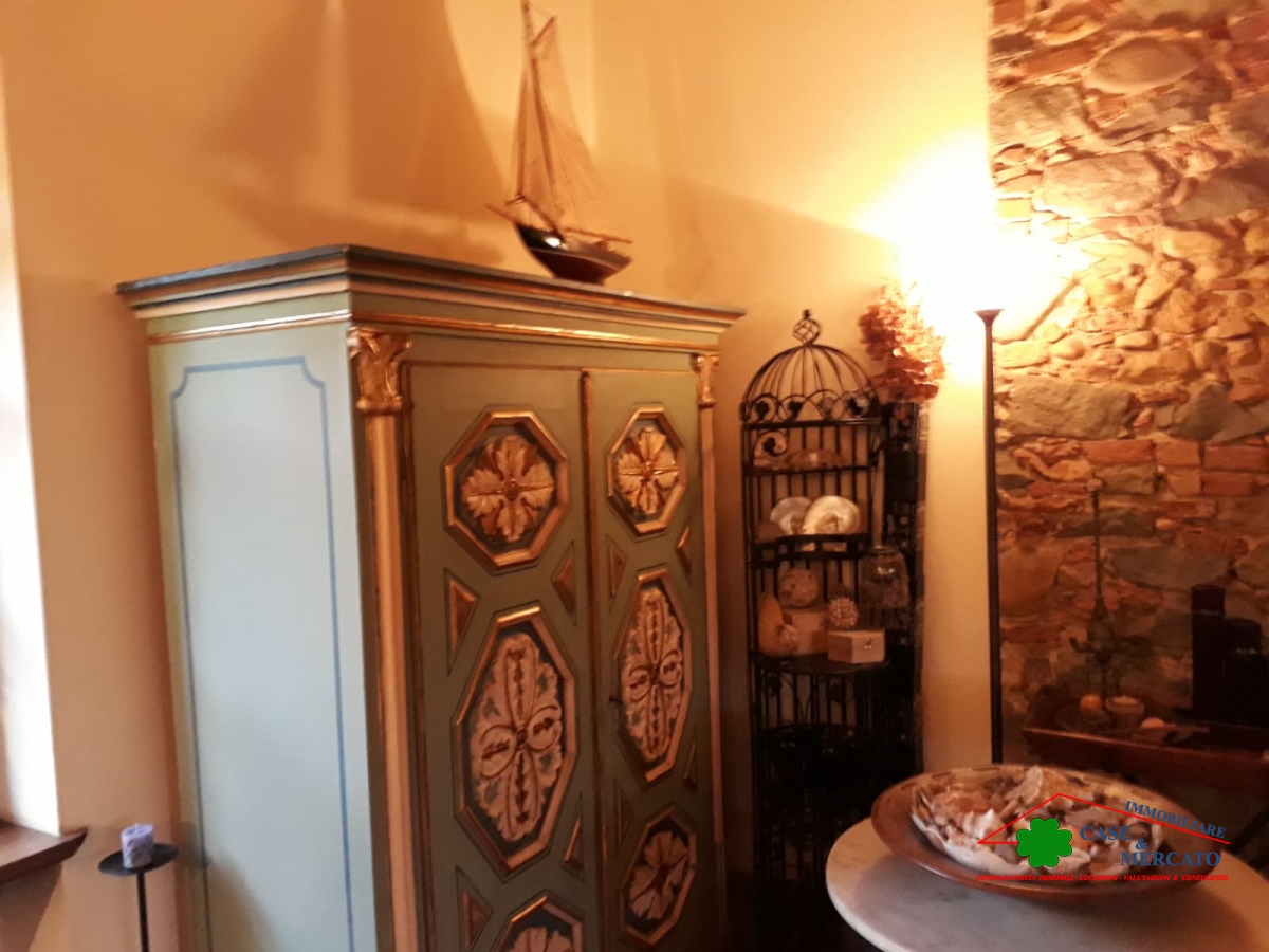 5 Bed, HouseFor Sale, Montecarlo, Lucca, Toscana