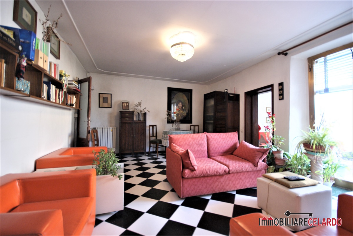 2 Bed, ApartmentFor Sale, Siena, Toscana
