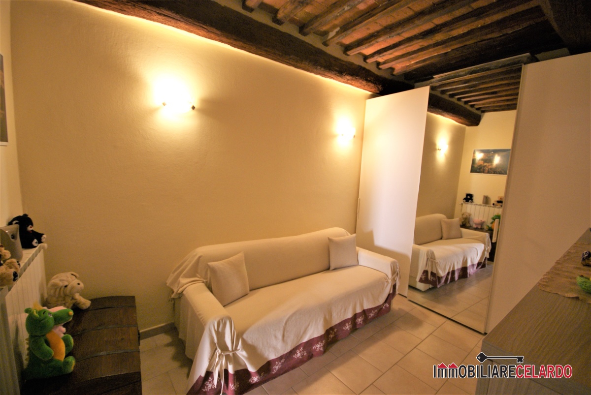 2 Bed, ApartmentFor Sale, Siena, Toscana