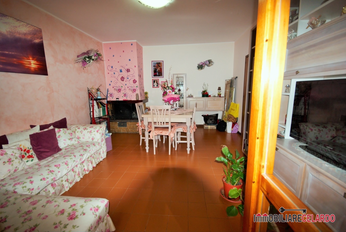 3 Bed, ApartmentFor Sale, Siena, Toscana