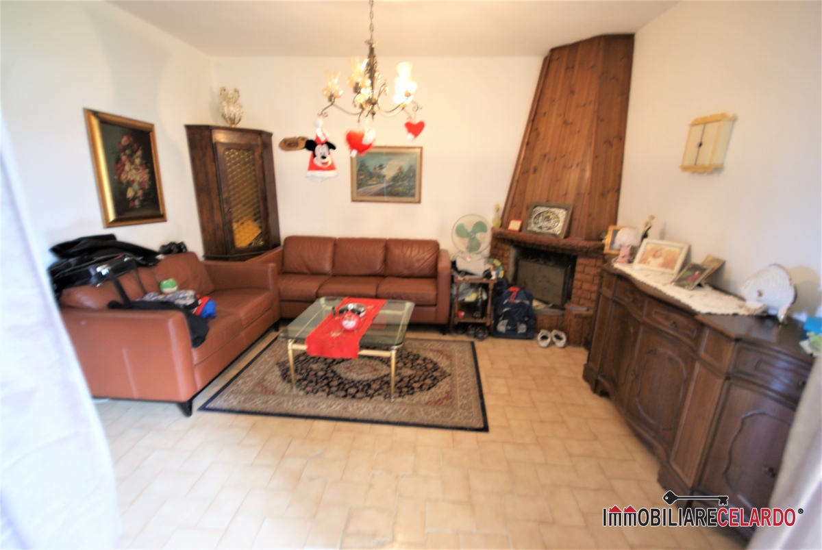 2 Bed, ApartmentFor Sale, Siena, Toscana