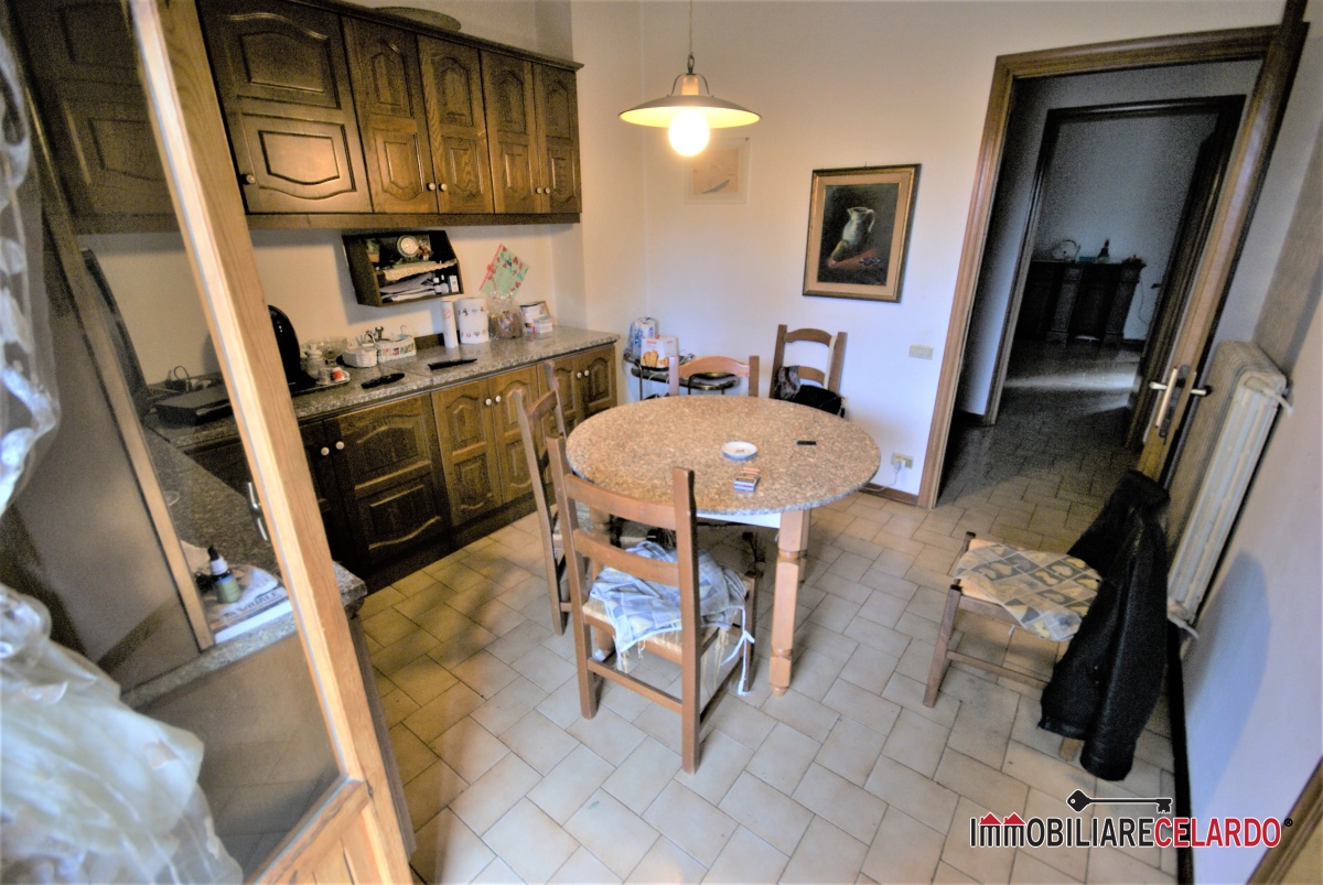 2 Bed, ApartmentFor Sale, Siena, Toscana